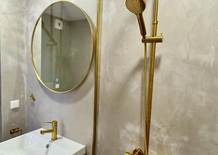 Cozy 2-bedroom Seaside